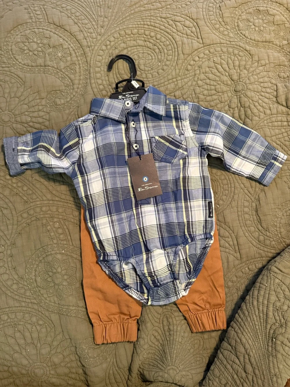 BWT  3/6 Month Blue Plaid Baby One-Piece with Tan Jogger Bottoms
